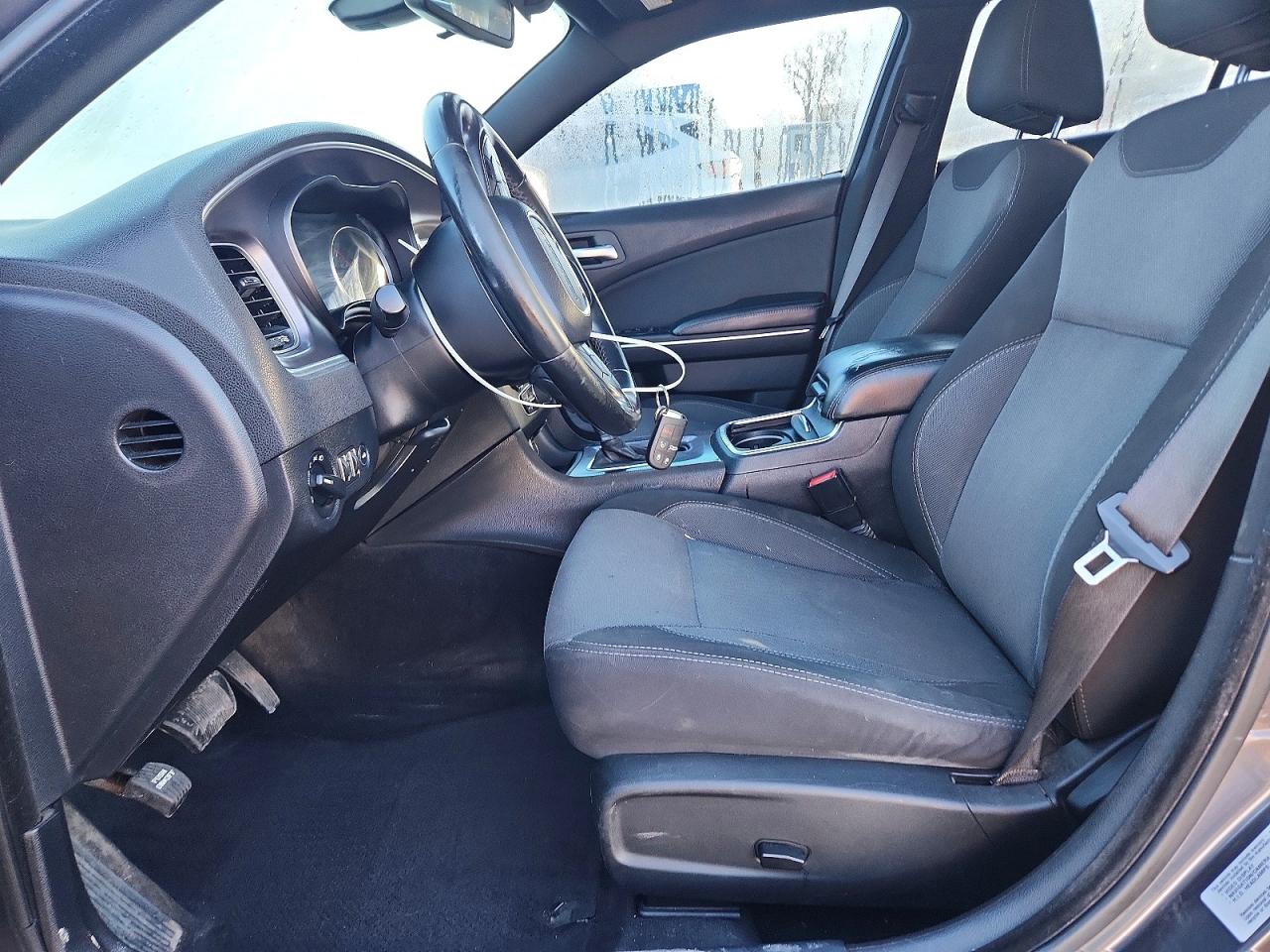 2015 DODGE CHARGER SE photo 7