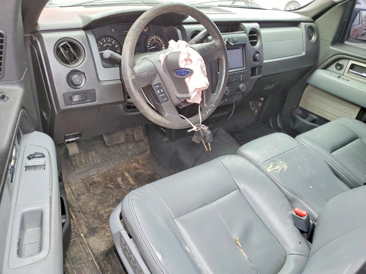 2011 FORD F150 photo 8
