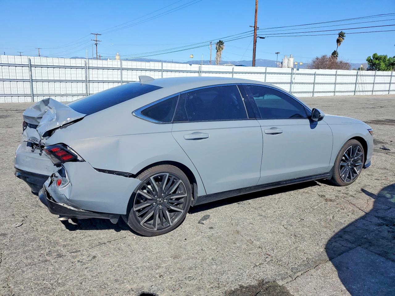 2025 HONDA ACCORD TOURING HYBRID photo 7