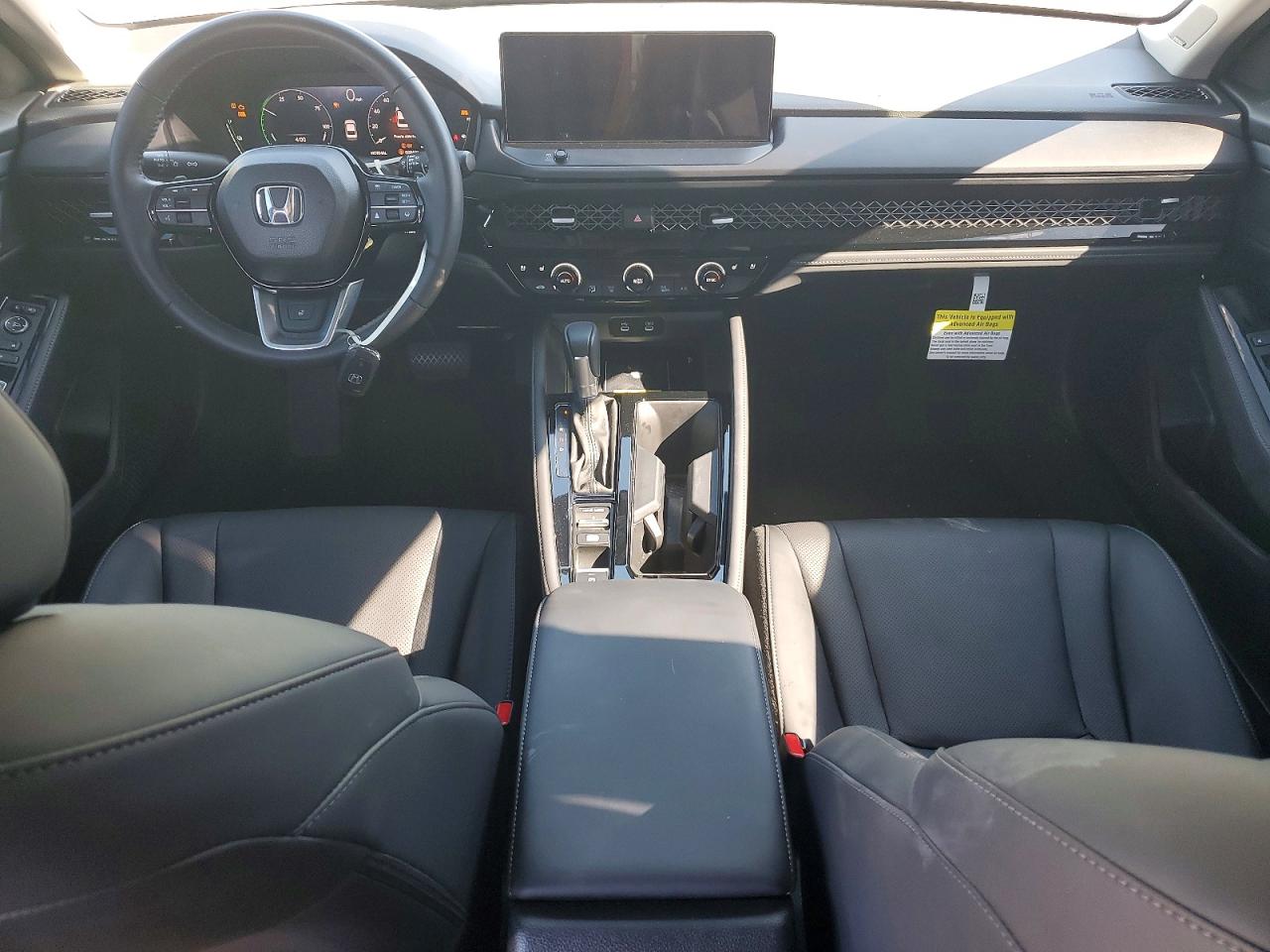 2025 HONDA ACCORD TOURING HYBRID photo 22