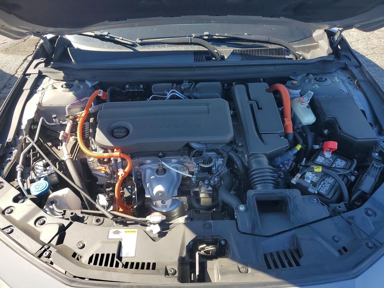 2025 HONDA ACCORD TOURING HYBRID photo 31