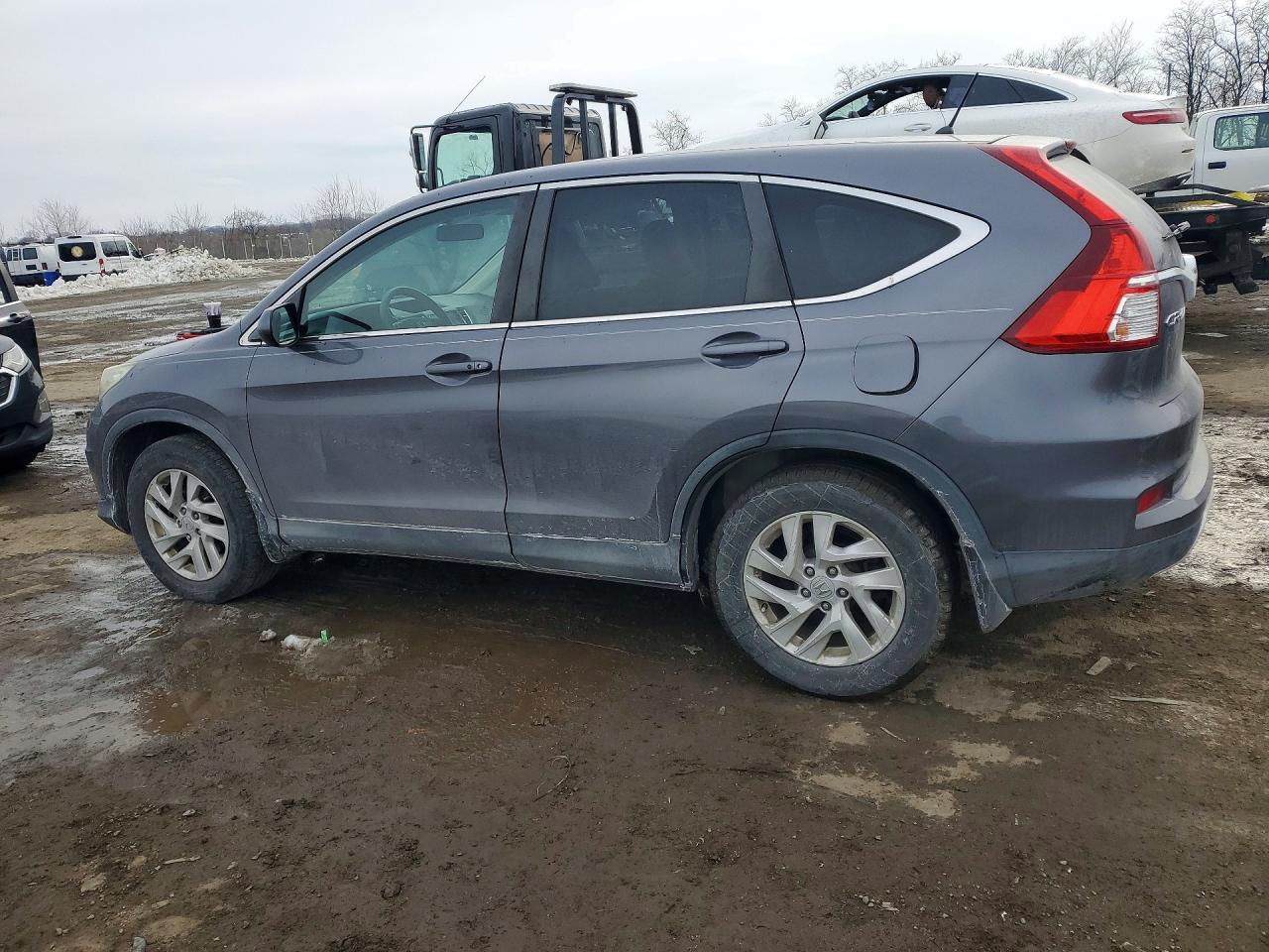 2015 HONDA CR-V EX photo 2