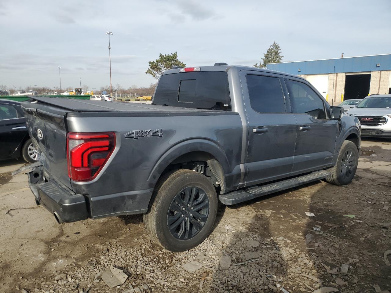 2024 FORD F150 LARIAT photo 5