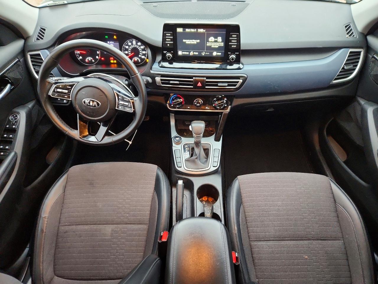 2021 KIA SELTOS S photo 15
