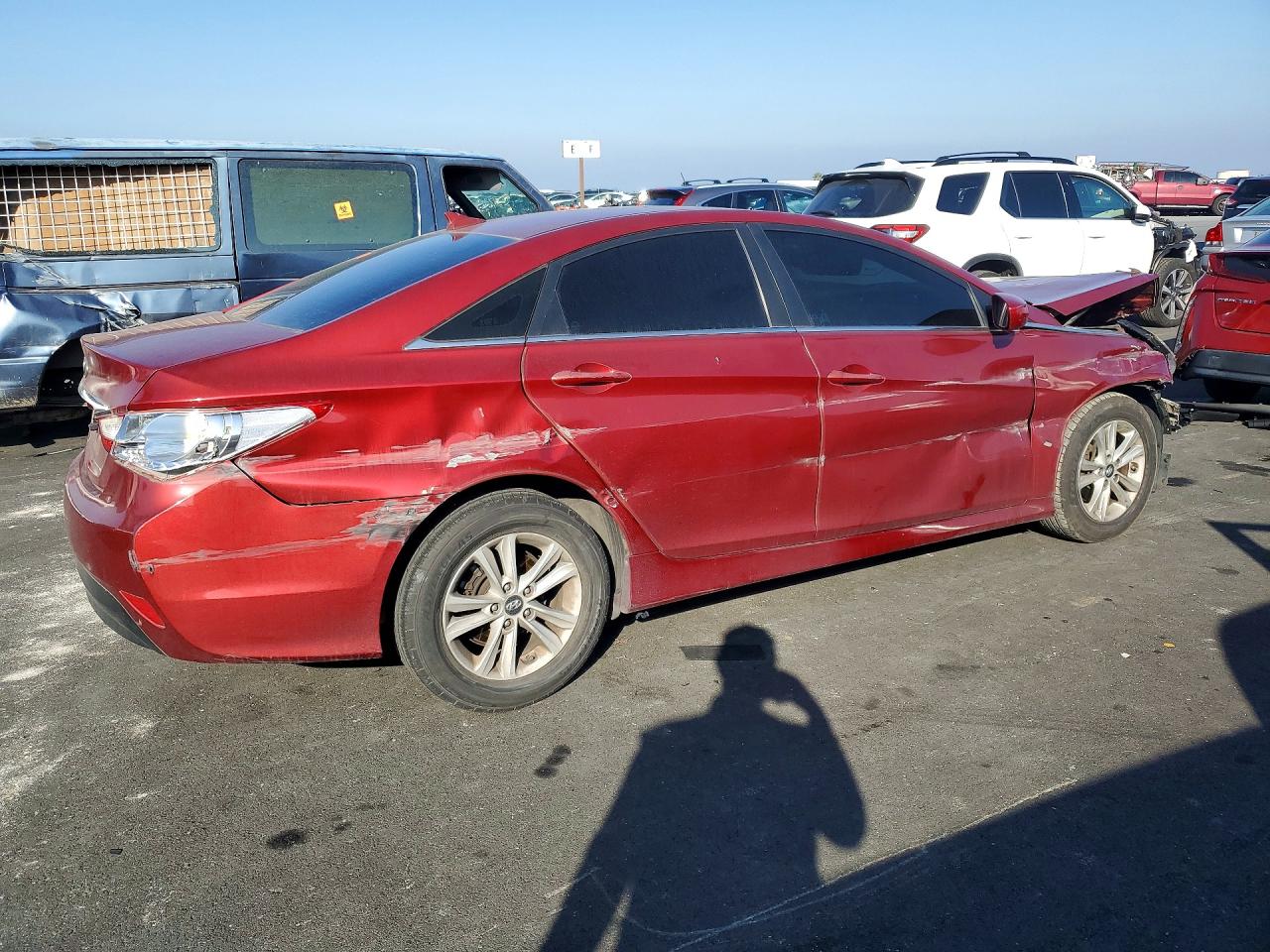 2014 HYUNDAI SONATA GLS photo 5