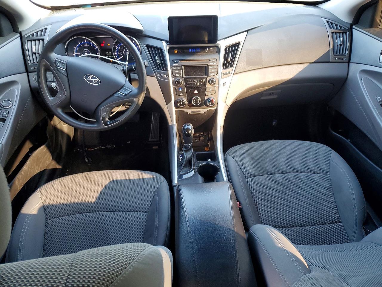 2014 HYUNDAI SONATA GLS photo 15
