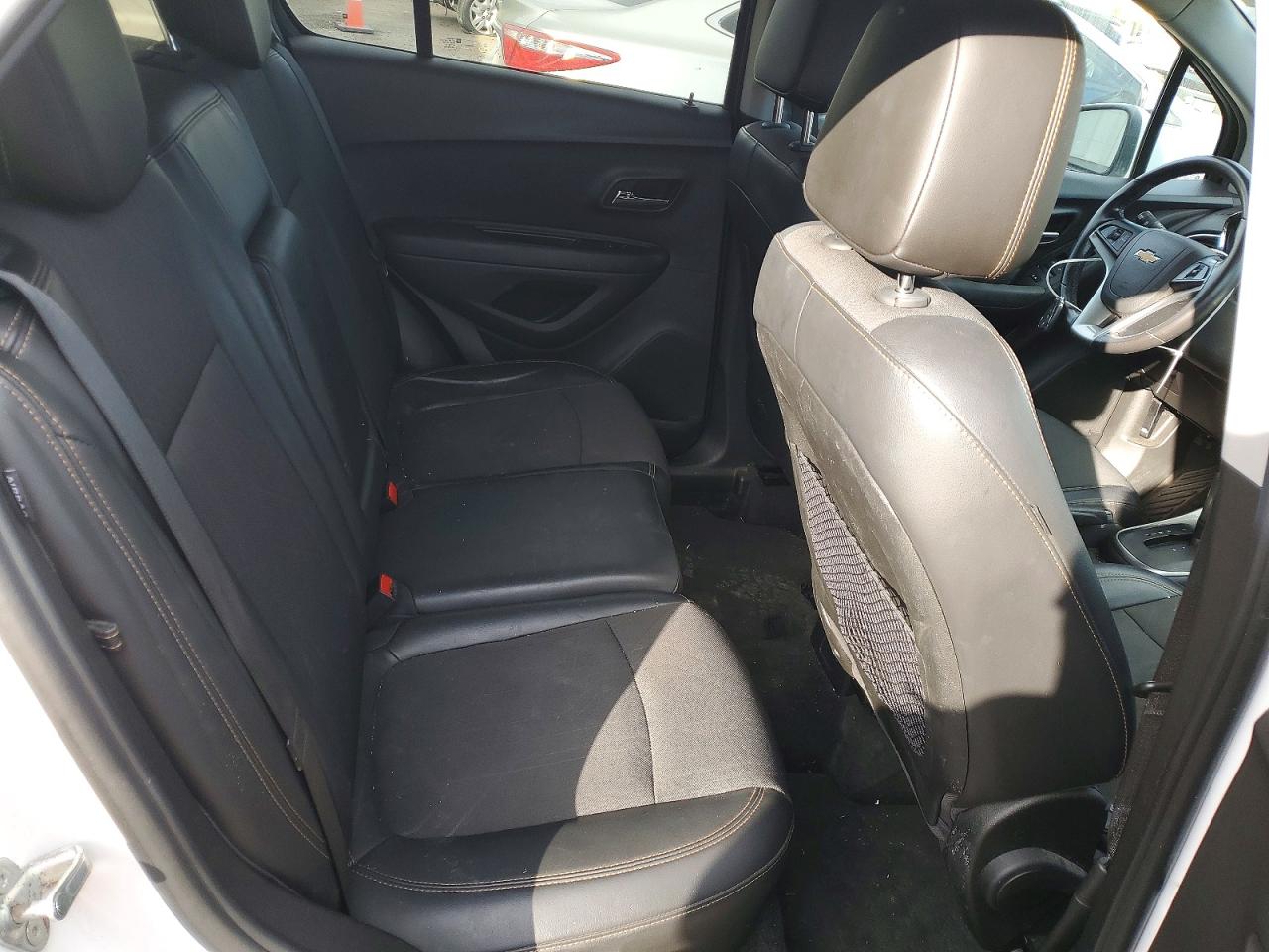 2019 CHEVROLET TRAX 1LT photo 10