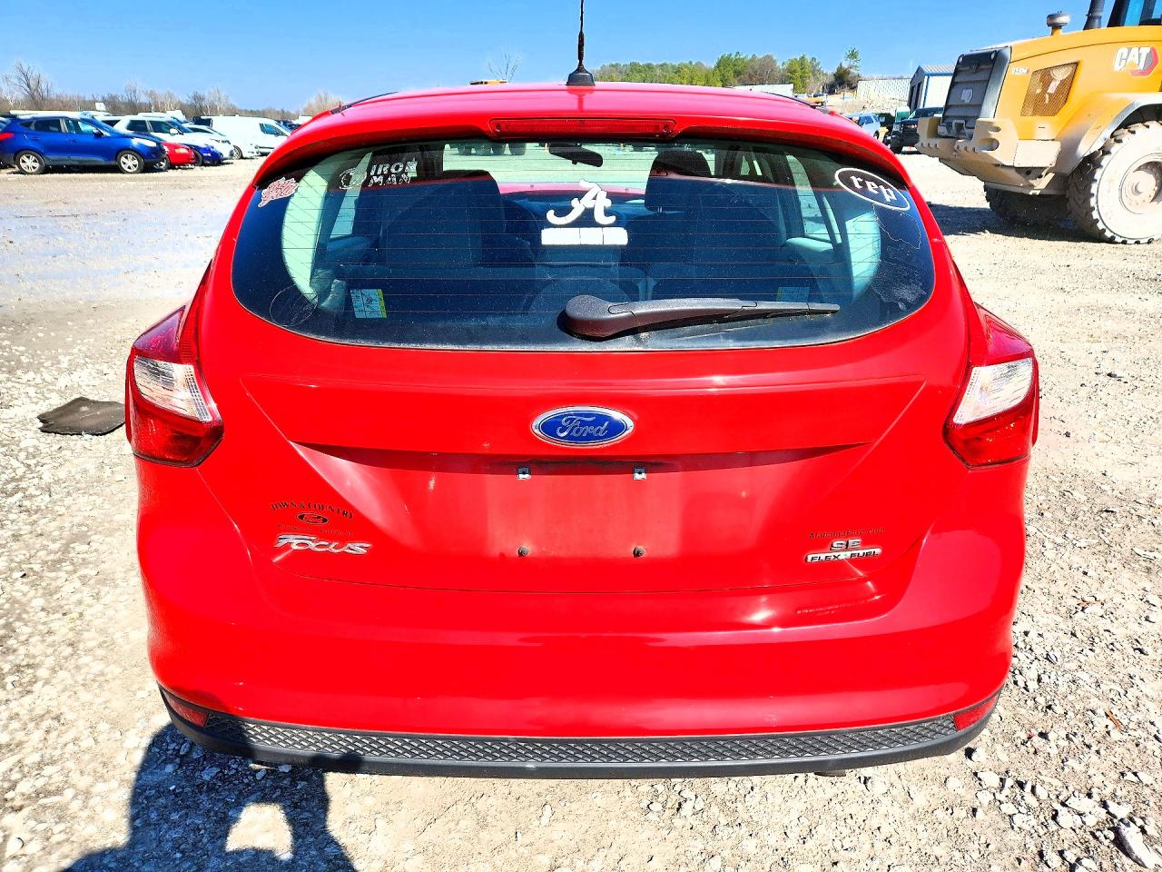 2013 FORD FOCUS SE photo 6