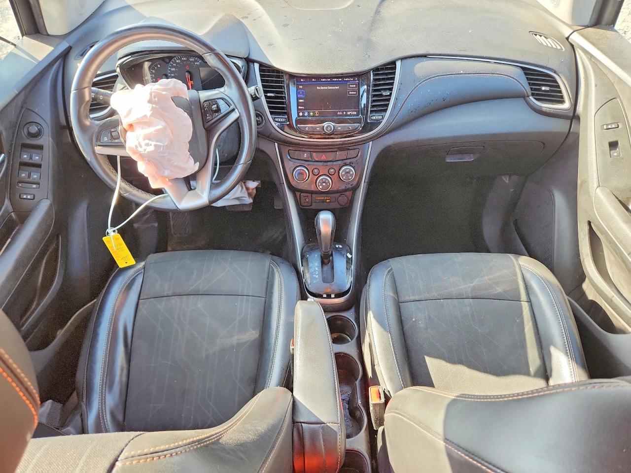 2020 CHEVROLET TRAX 1LT photo 8