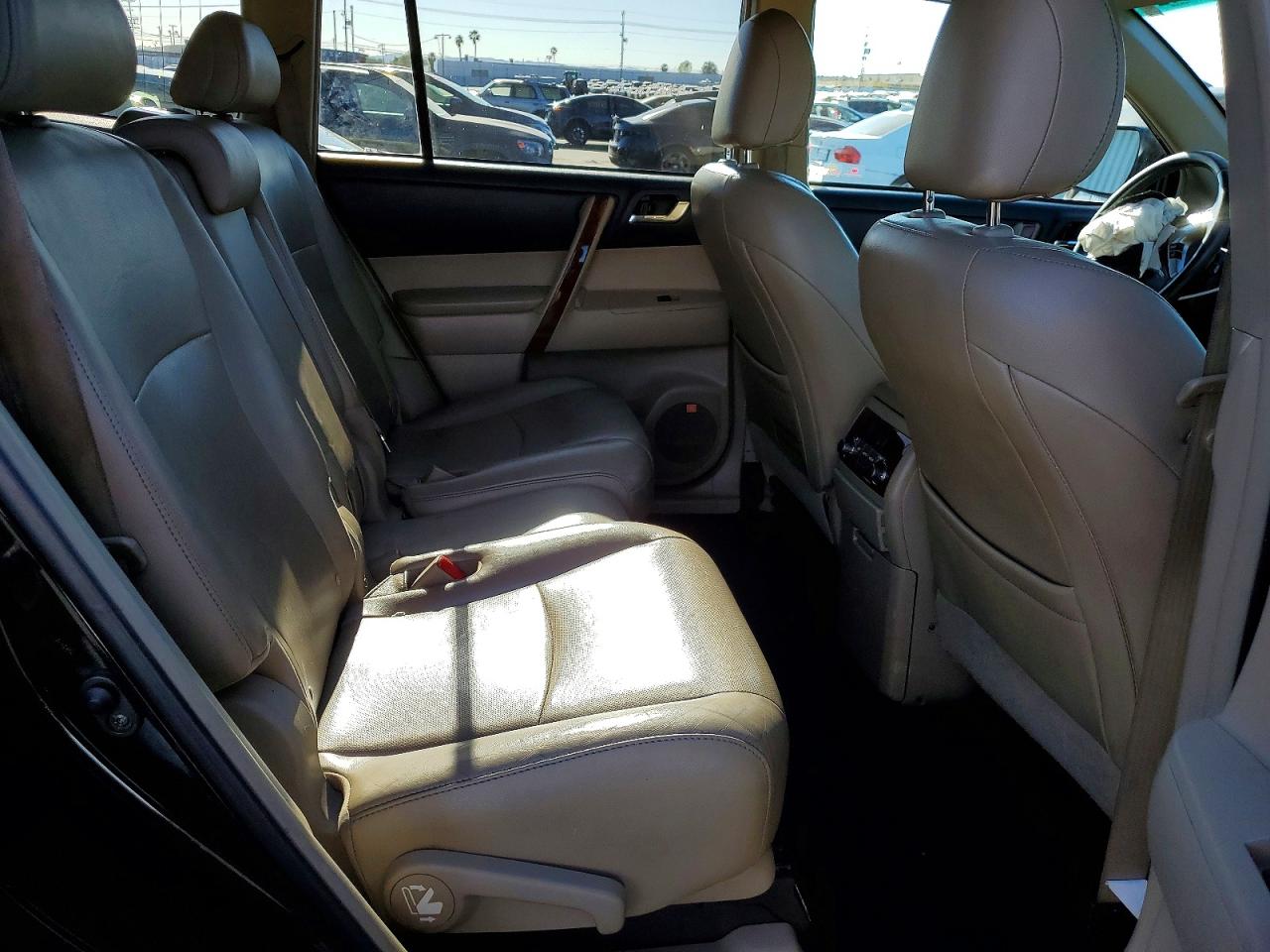 2013 TOYOTA HIGHLANDER LIMITED photo 21