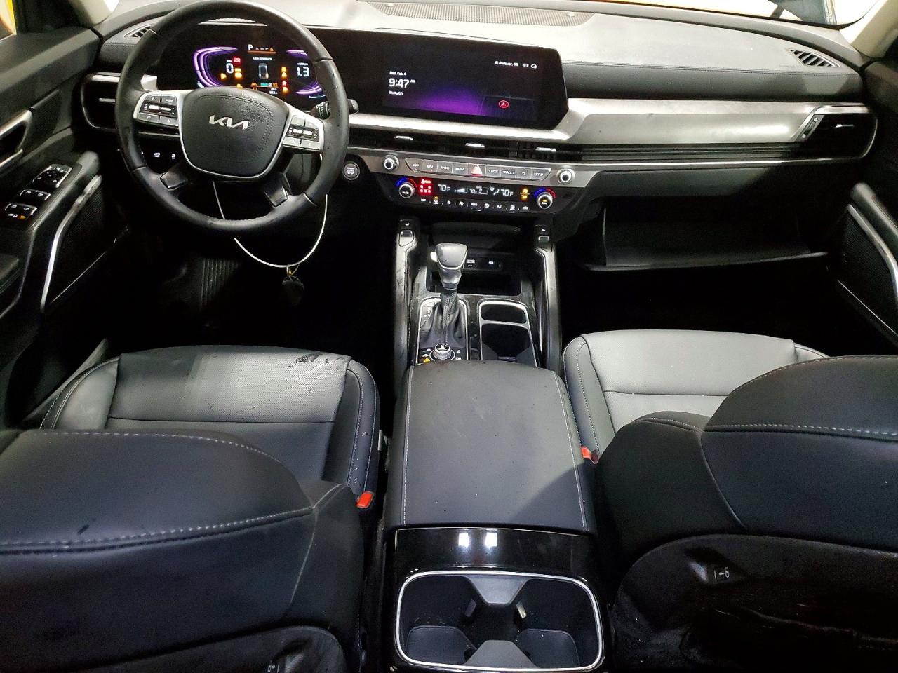 2025 KIA TELLURIDE S photo 8