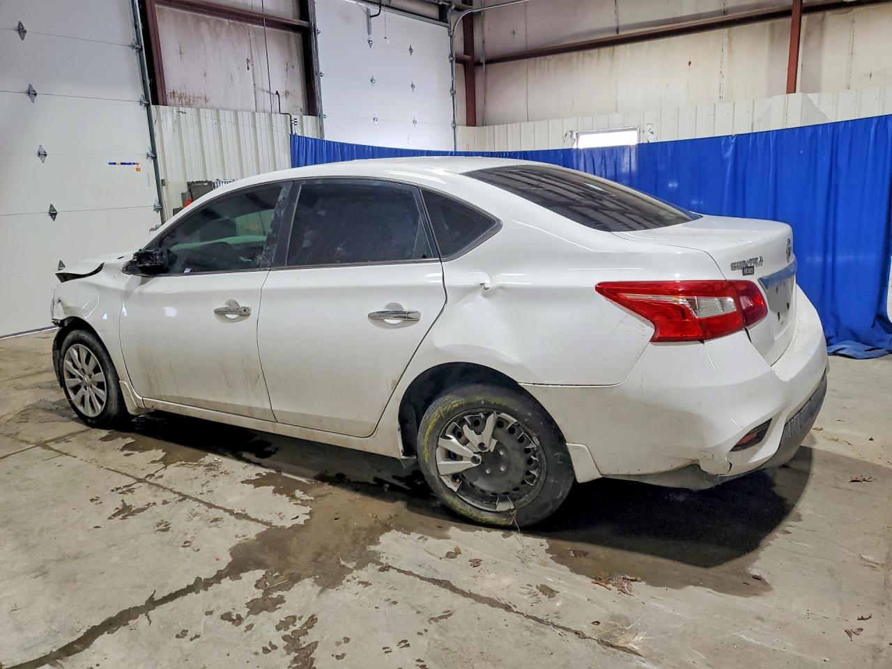 2018 NISSAN SENTRA S photo 2