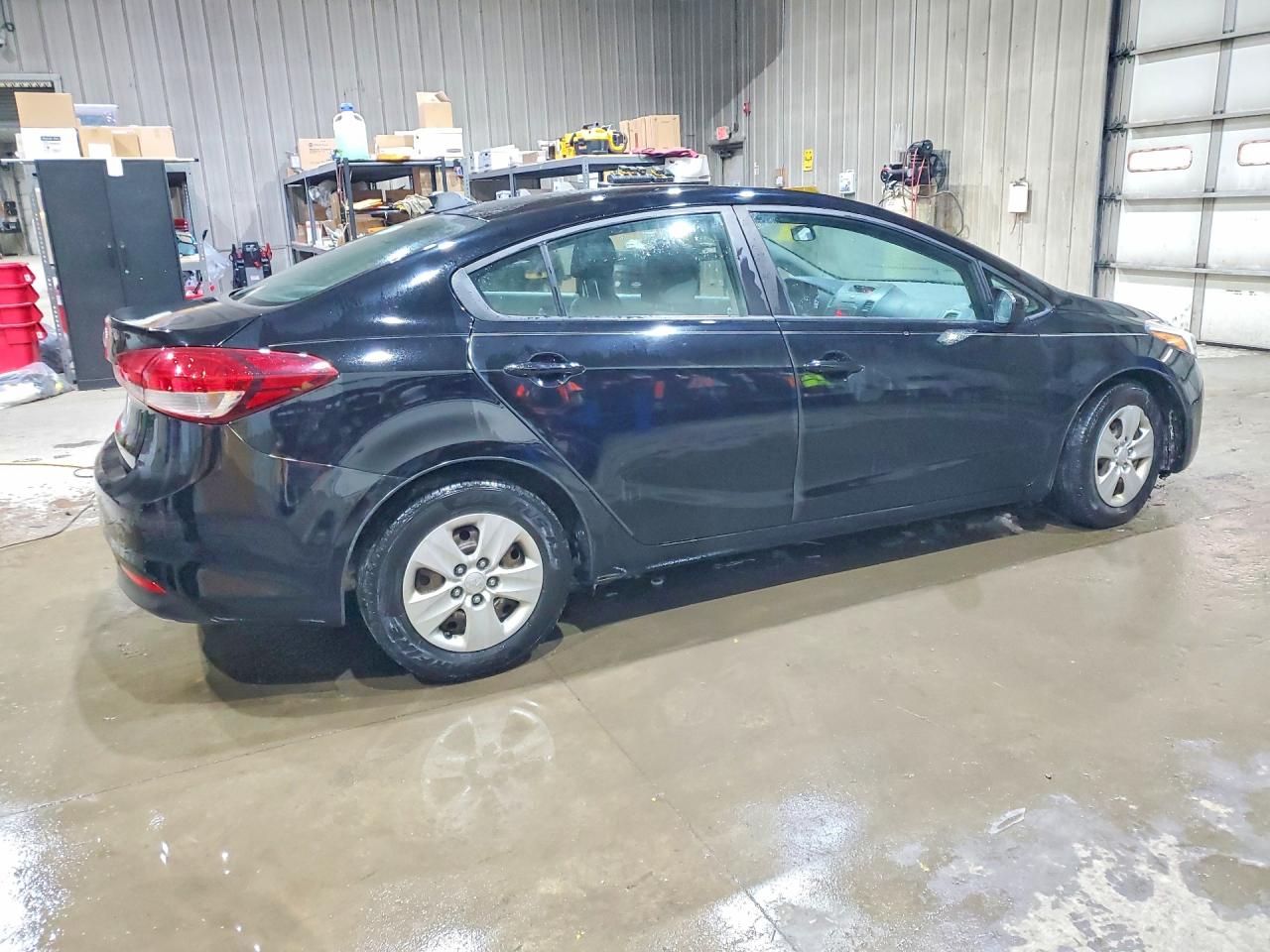 2017 KIA FORTE LX photo 3