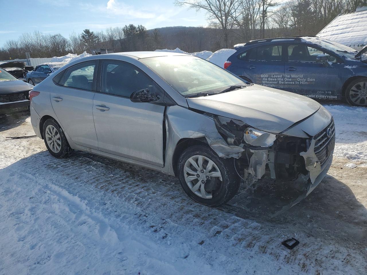 2019 HYUNDAI ACCENT SE photo 4