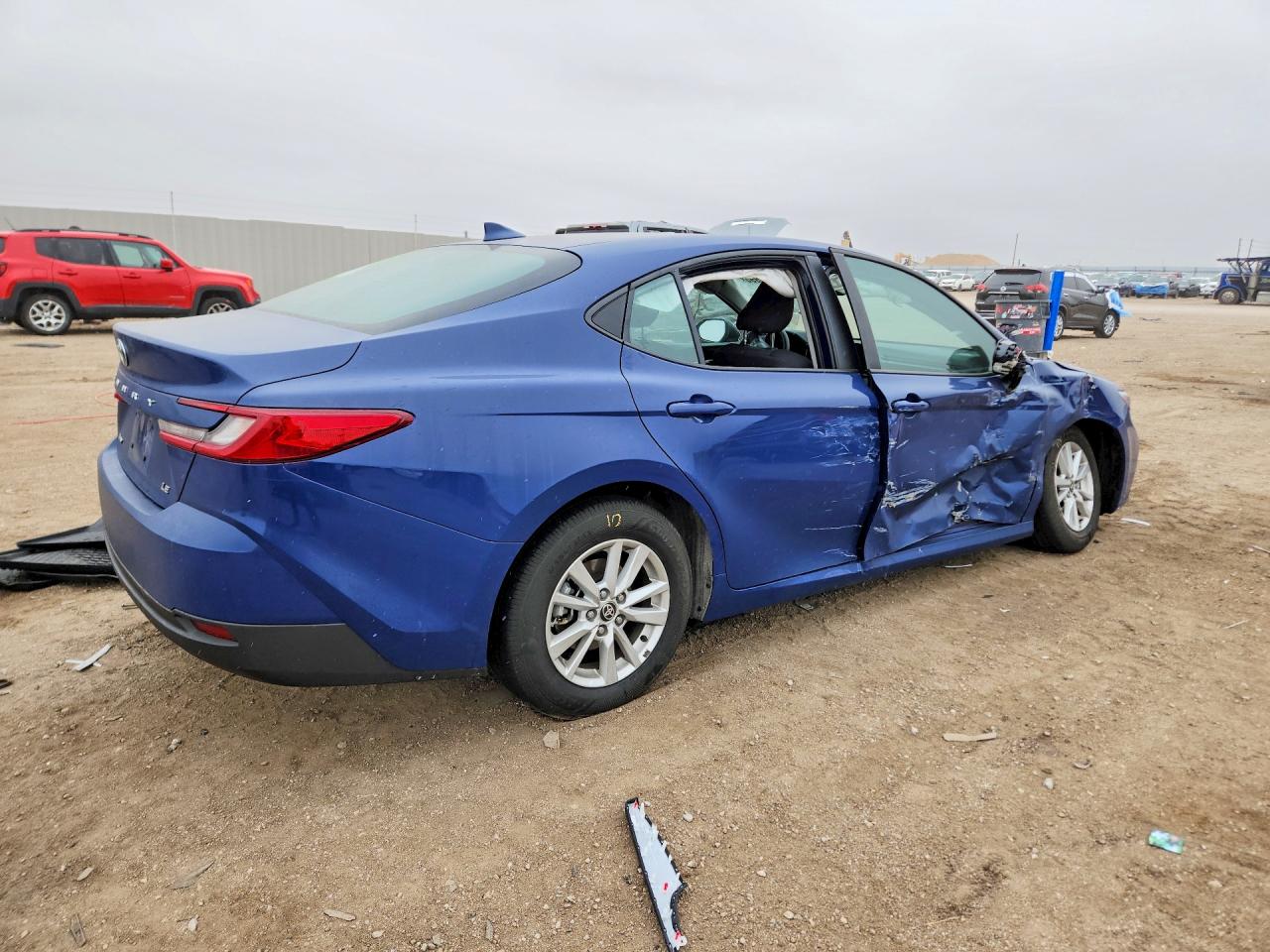 2025 TOYOTA CAMRY LE photo 3