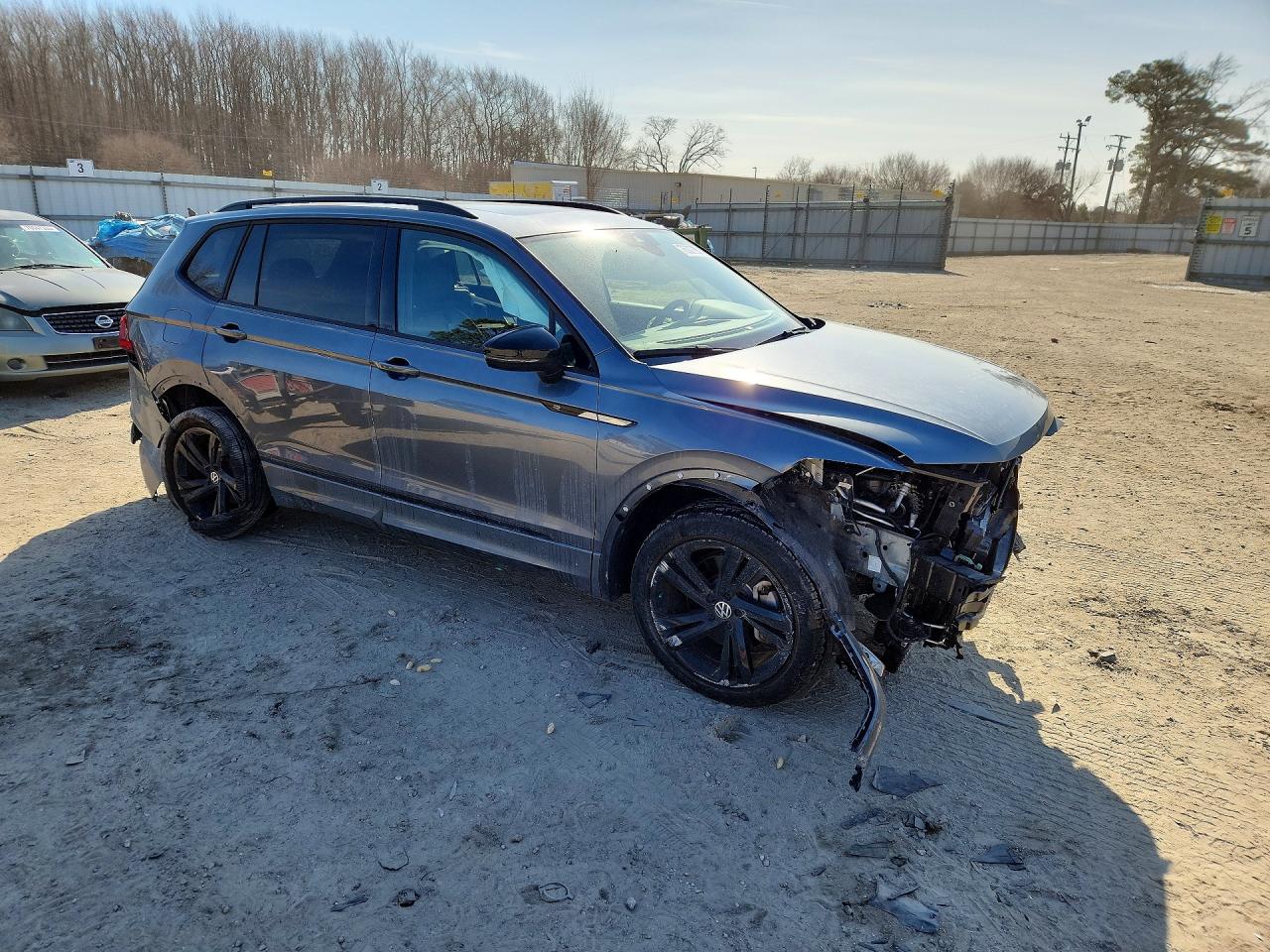2024 VOLKSWAGEN TIGUAN SE R-LINE BLACK photo 7