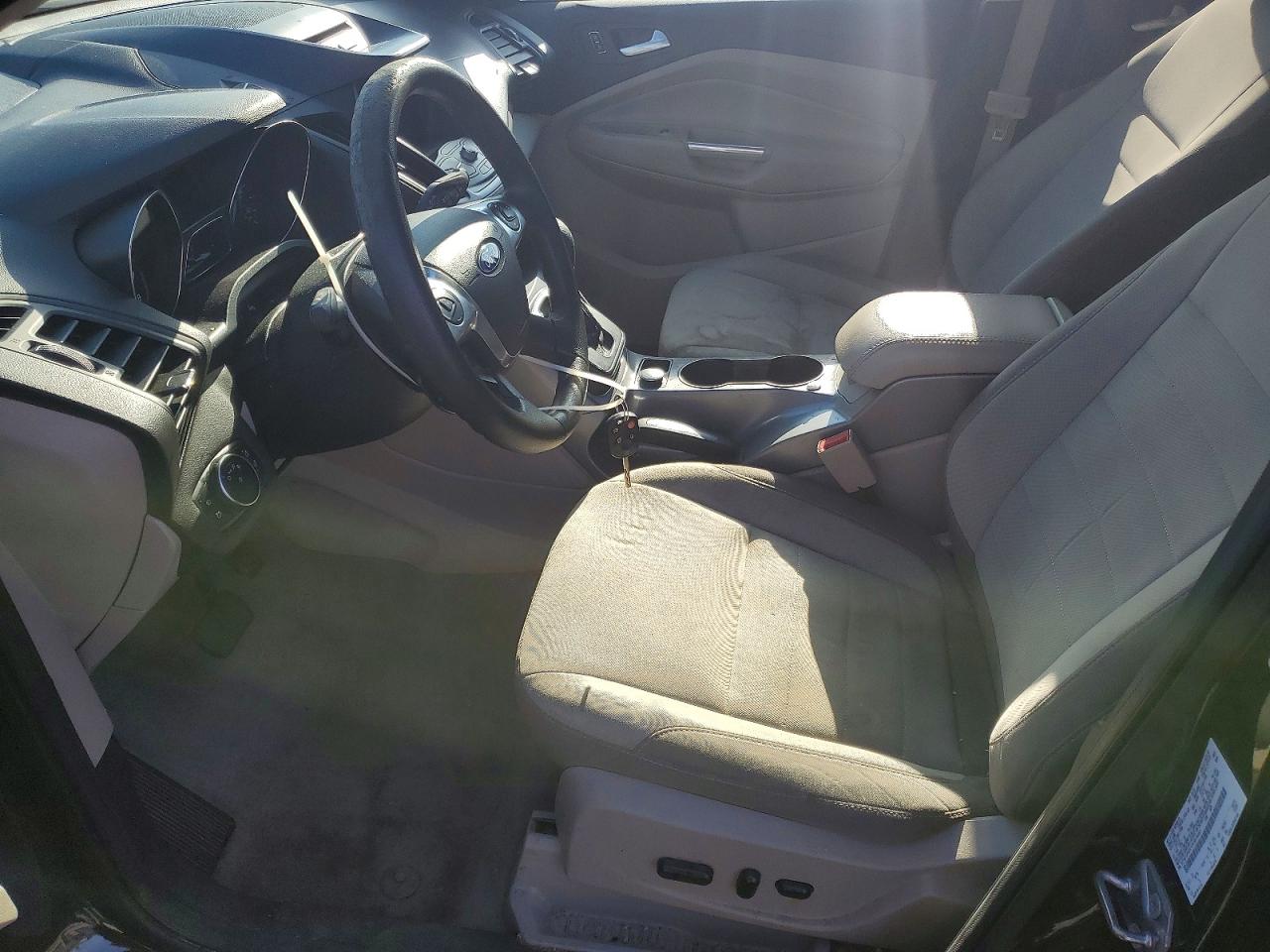 2016 FORD ESCAPE SE photo 13