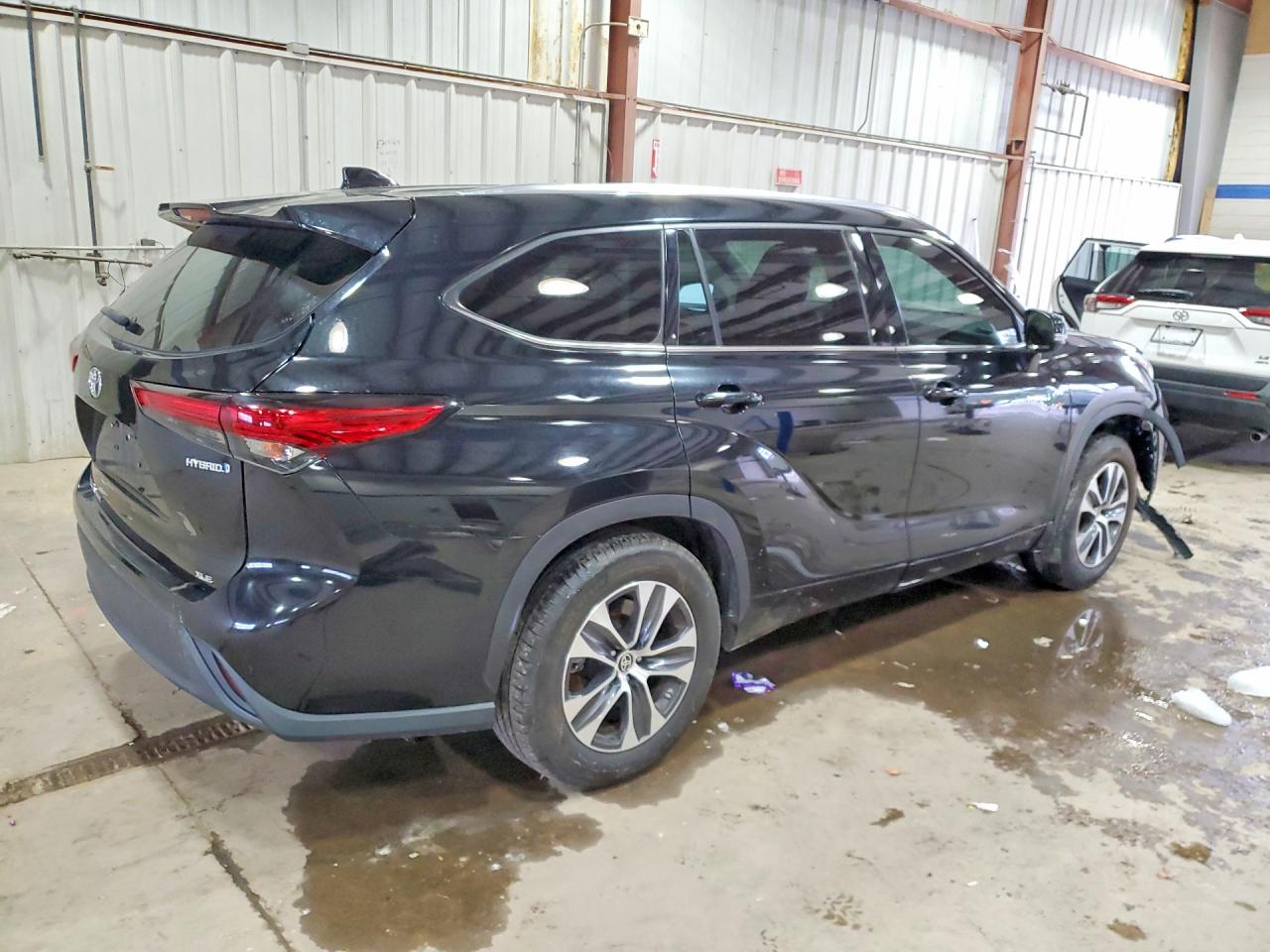2021 TOYOTA HIGHLANDER HYBRID XLE photo 7