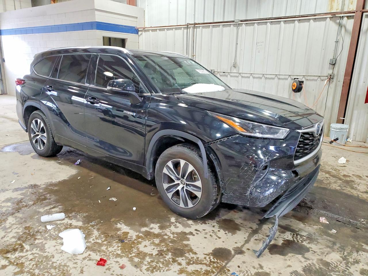 2021 TOYOTA HIGHLANDER HYBRID XLE photo 10