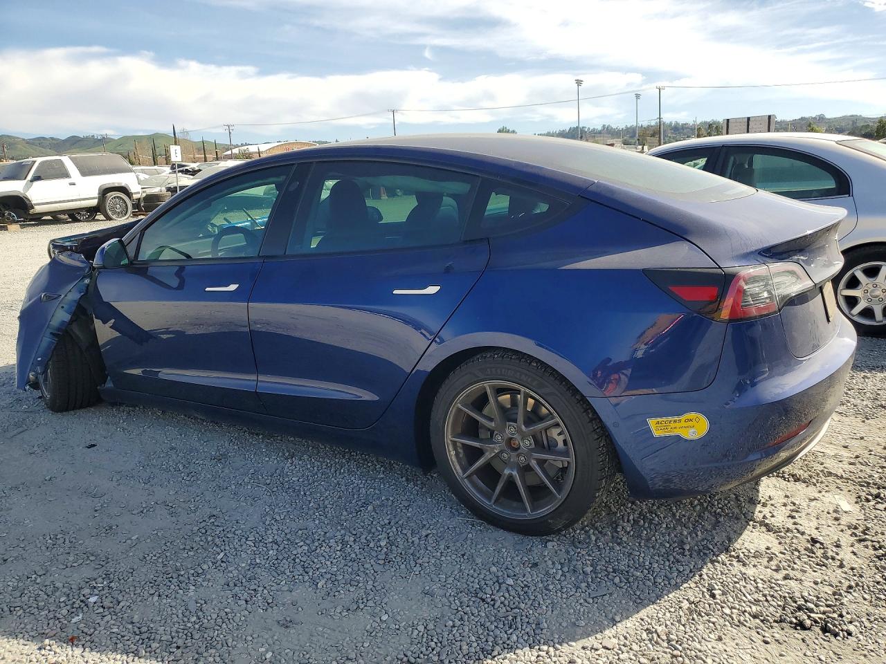 2021 TESLA MODEL 3 photo 3