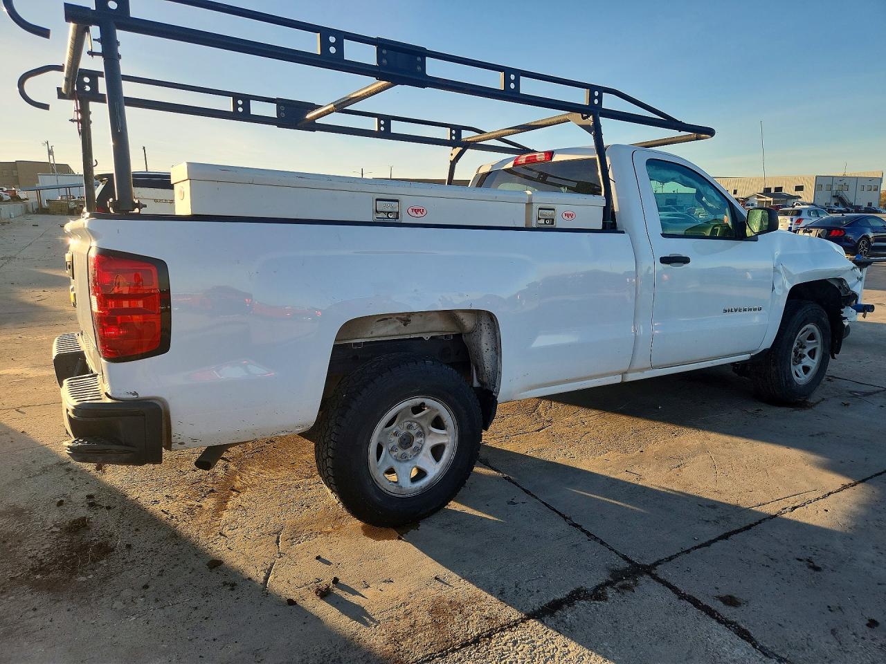 2016 CHEVROLET SILVERADO C1500 photo 5