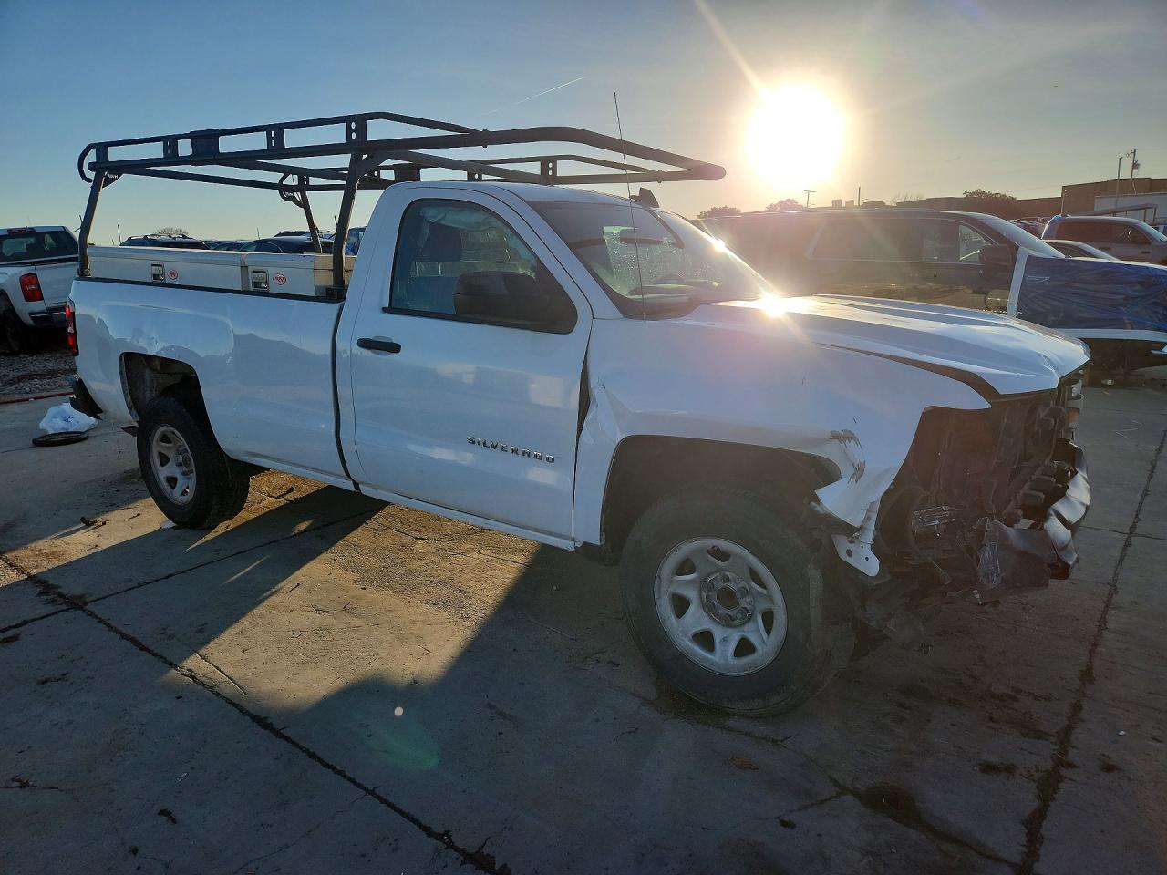 2016 CHEVROLET SILVERADO C1500 photo 7