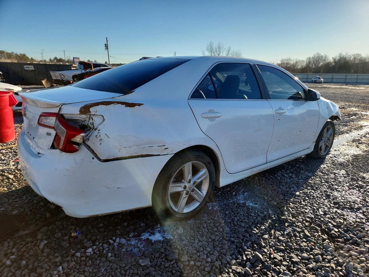 2013 TOYOTA CAMRY SE photo 7
