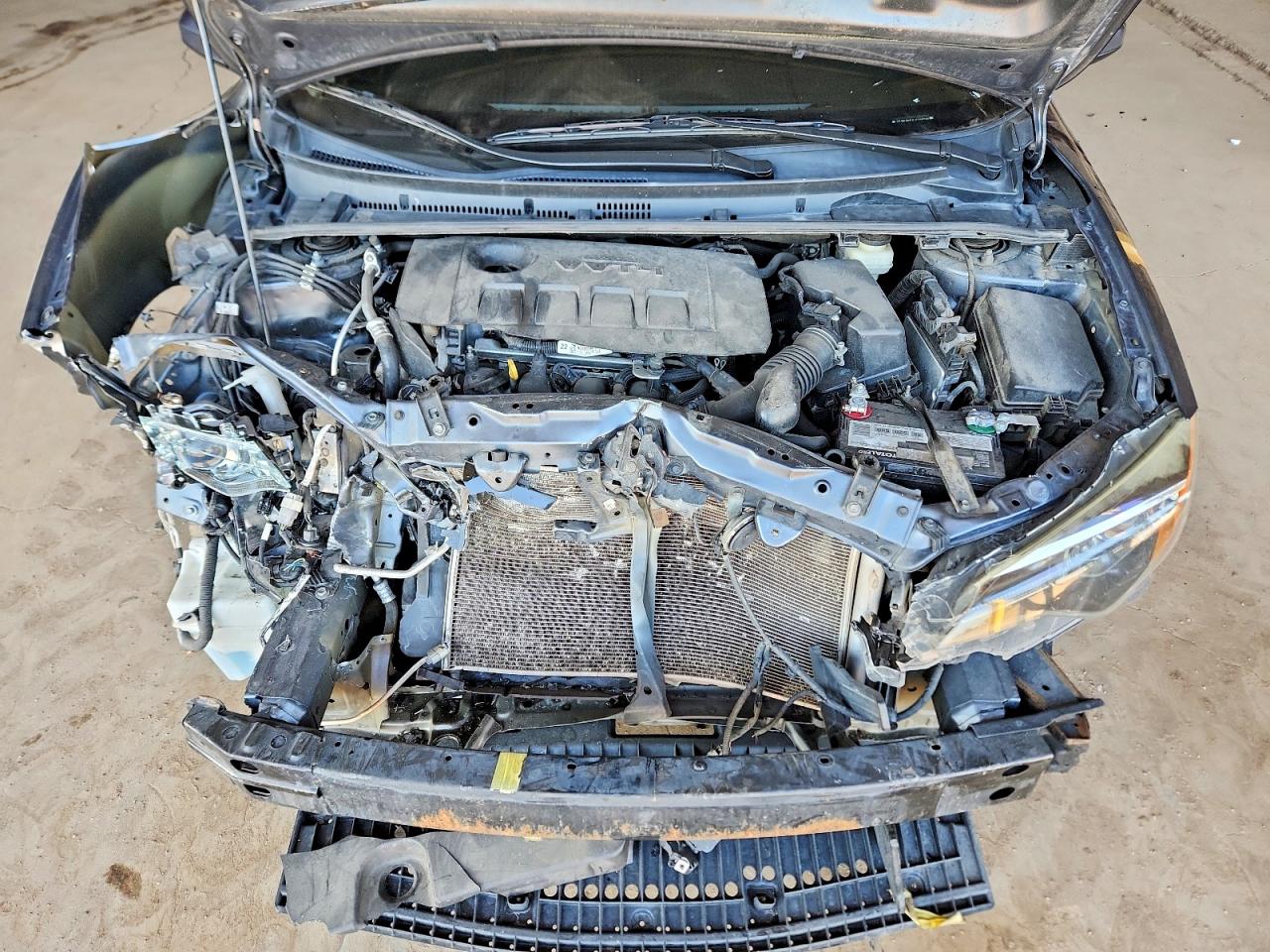 2018 TOYOTA COROLLA LE photo 21
