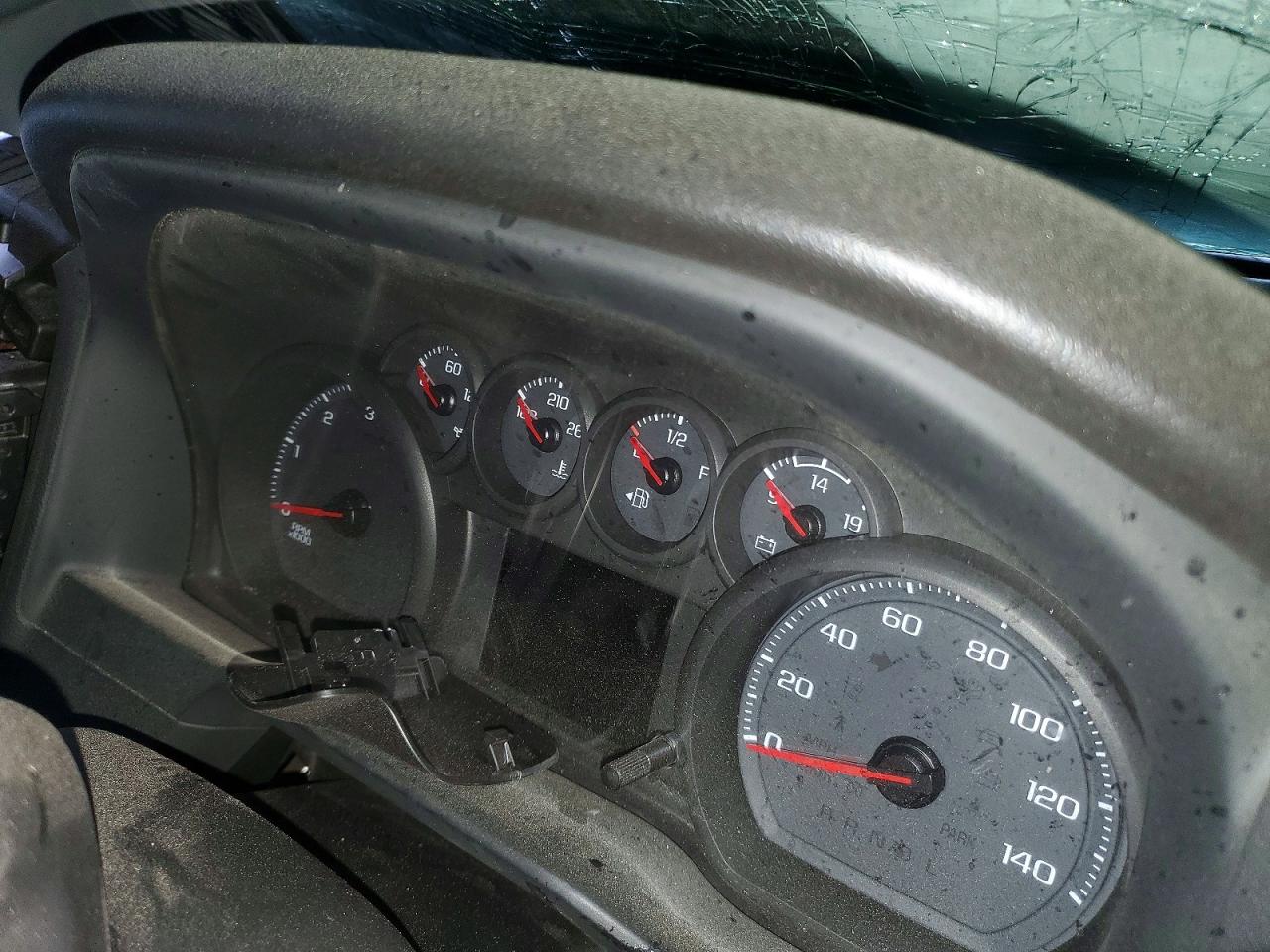 2024 CHEVROLET SILVERADO K3500 photo 9