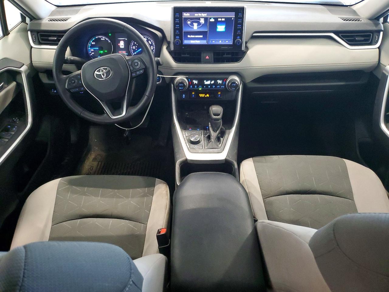 2022 TOYOTA RAV4 XLE photo 15