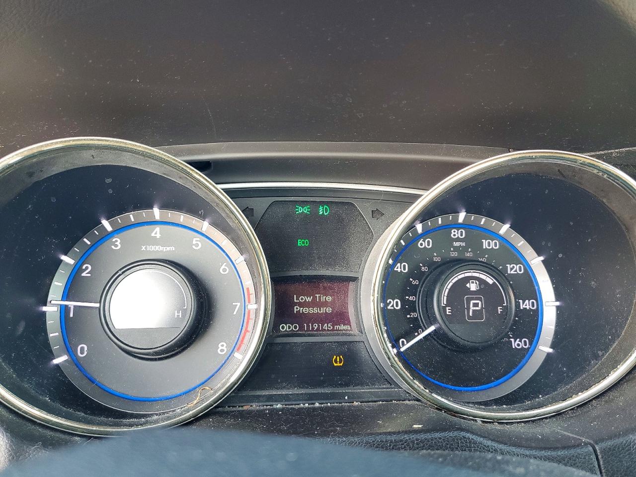 2013 HYUNDAI SONATA photo 9