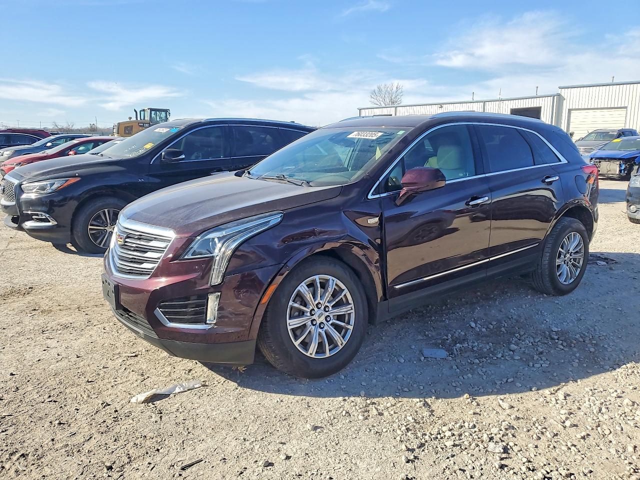 2017 CADILLAC XT5