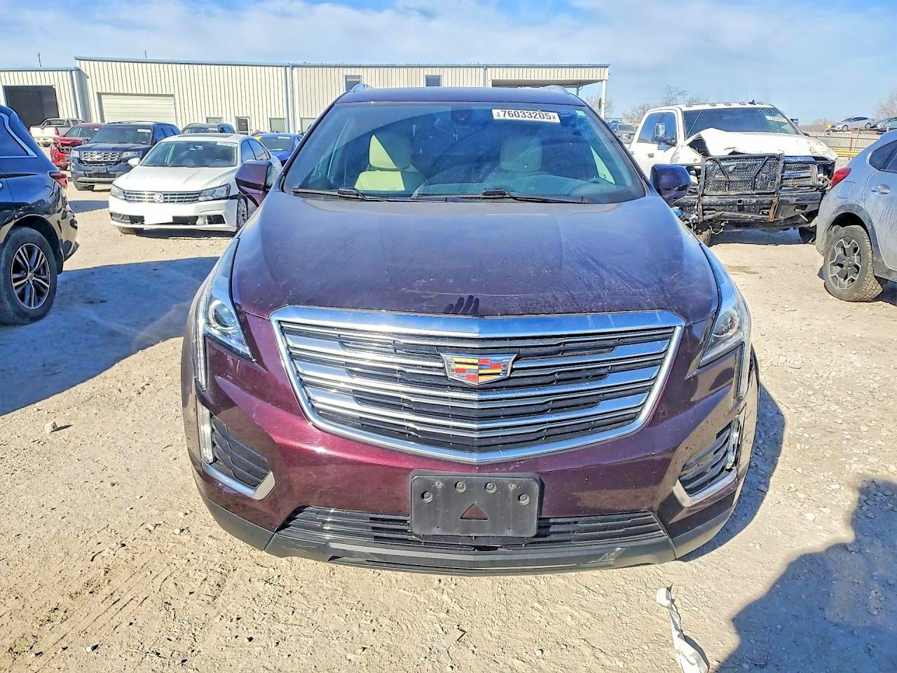 2017 CADILLAC XT5 photo 5