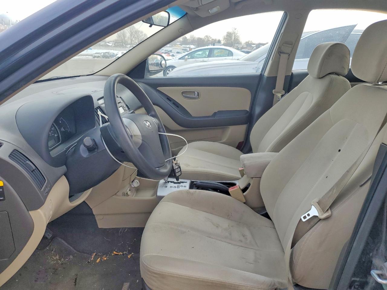 2009 HYUNDAI ELANTRA photo 7