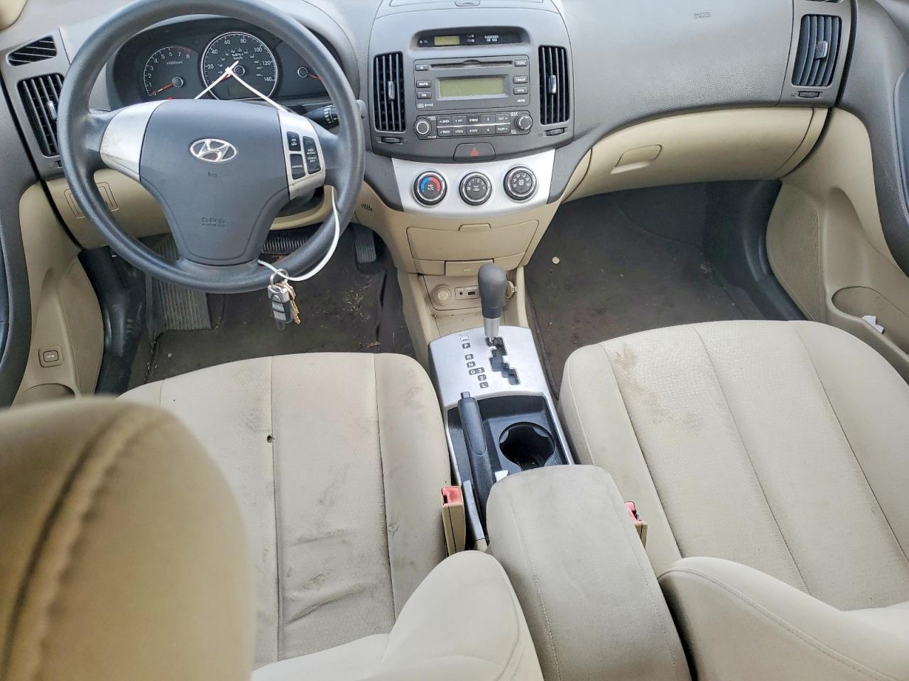 2009 HYUNDAI ELANTRA photo 8