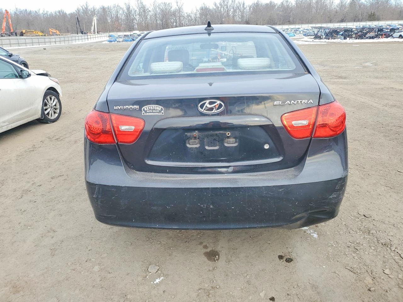 2009 HYUNDAI ELANTRA photo 6
