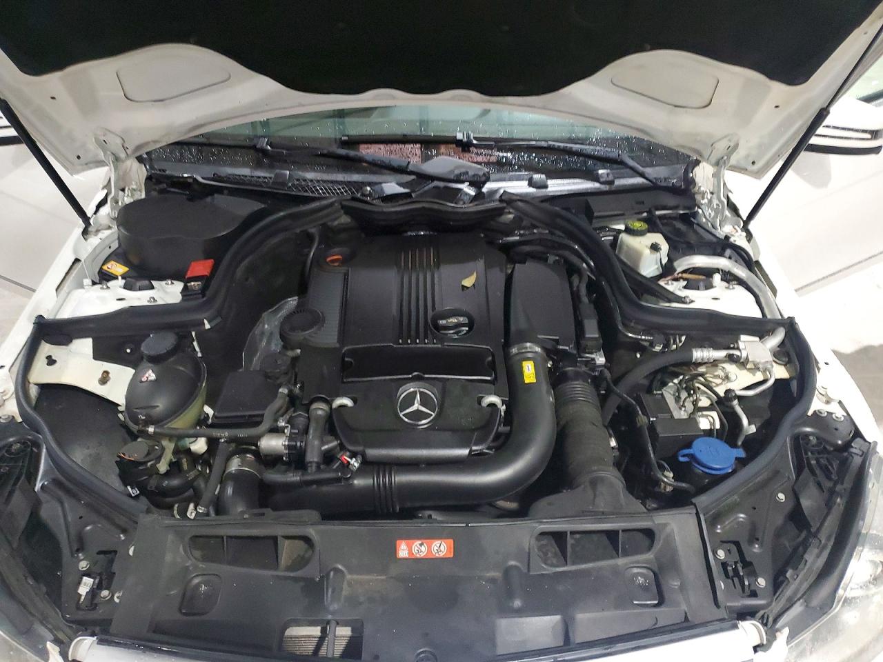 2013 MERCEDES-BENZ C 250 photo 11