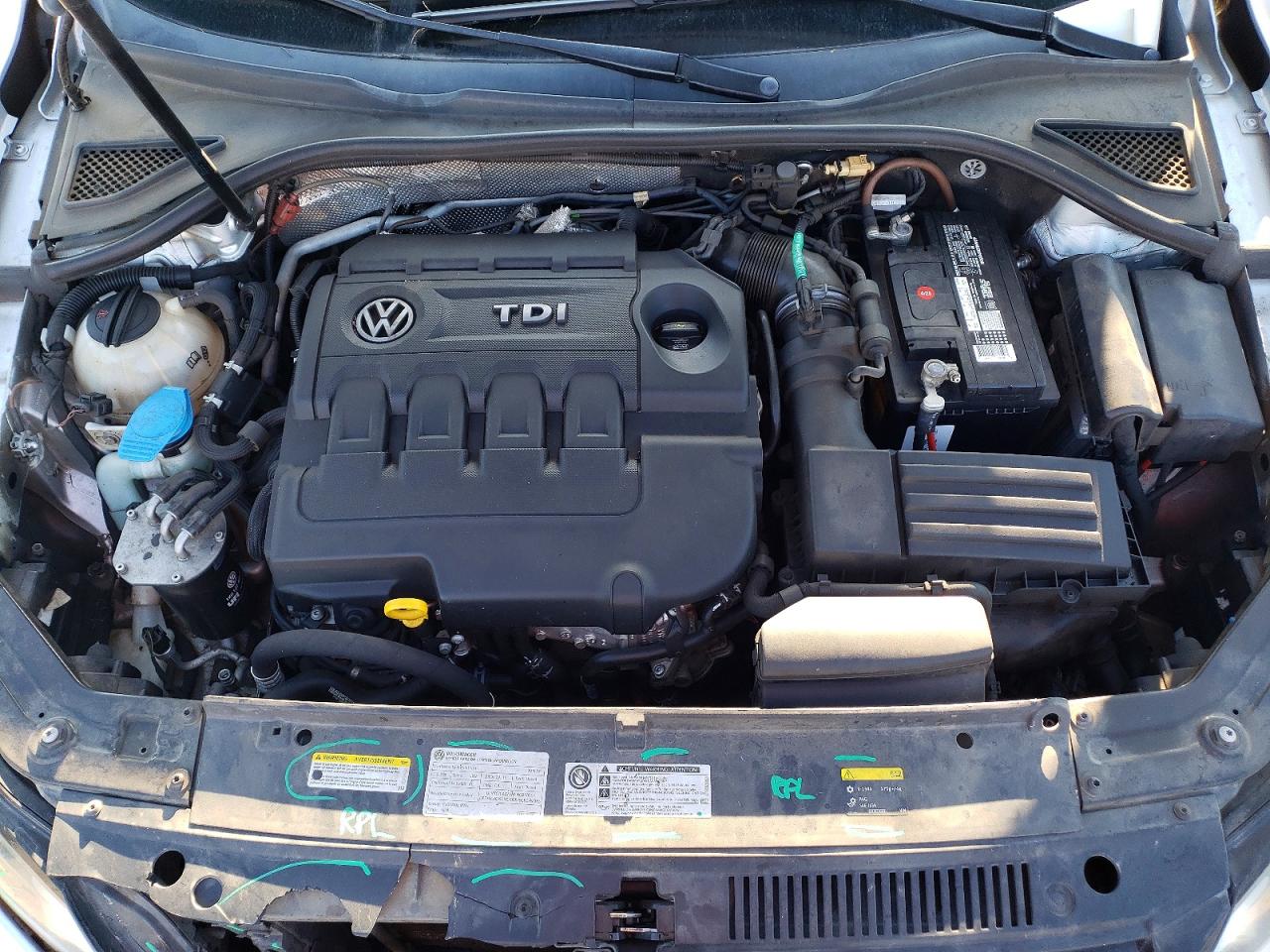 2015 VOLKSWAGEN PASSAT SE photo 21