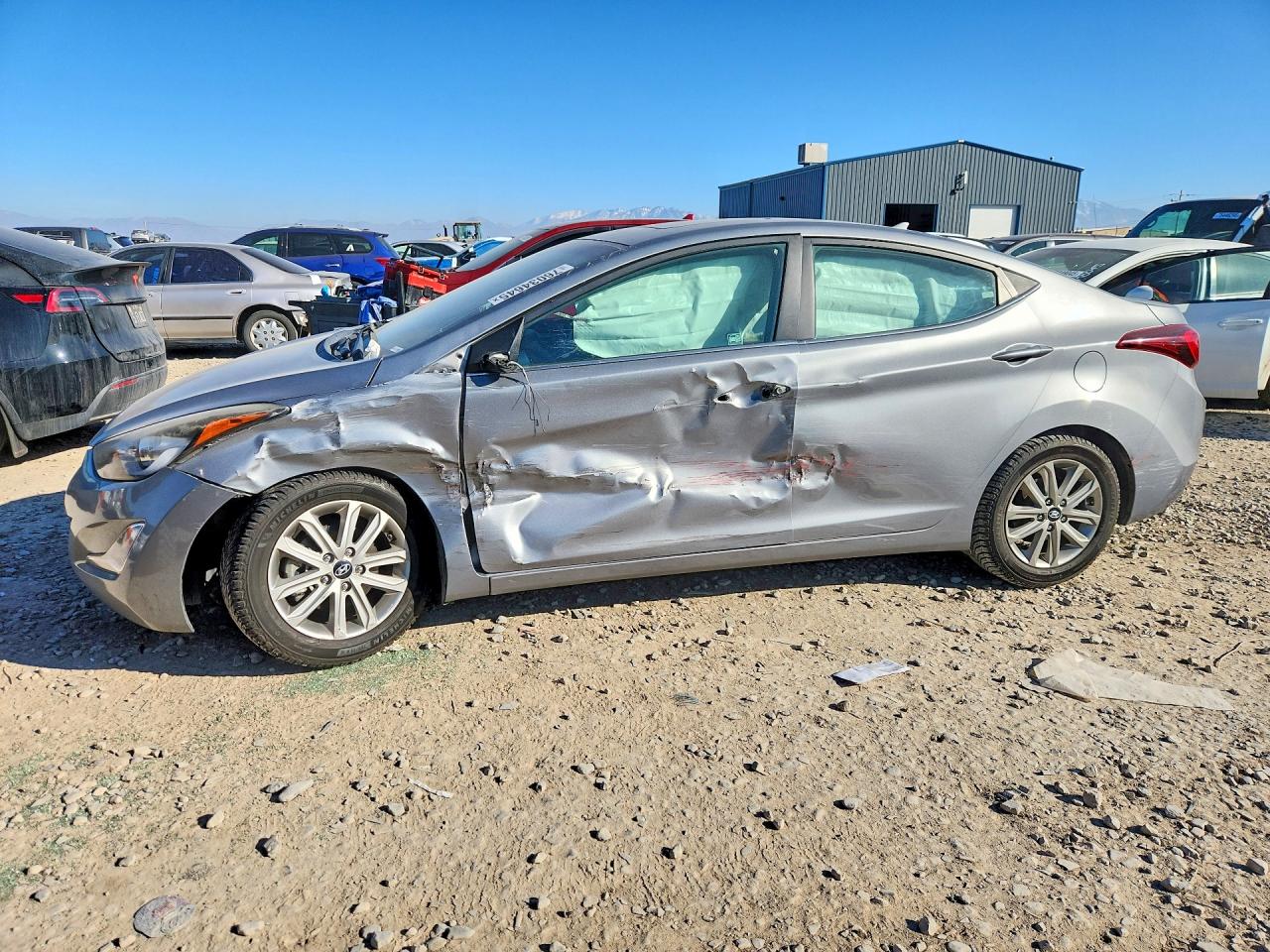 2015 HYUNDAI ELANTRA