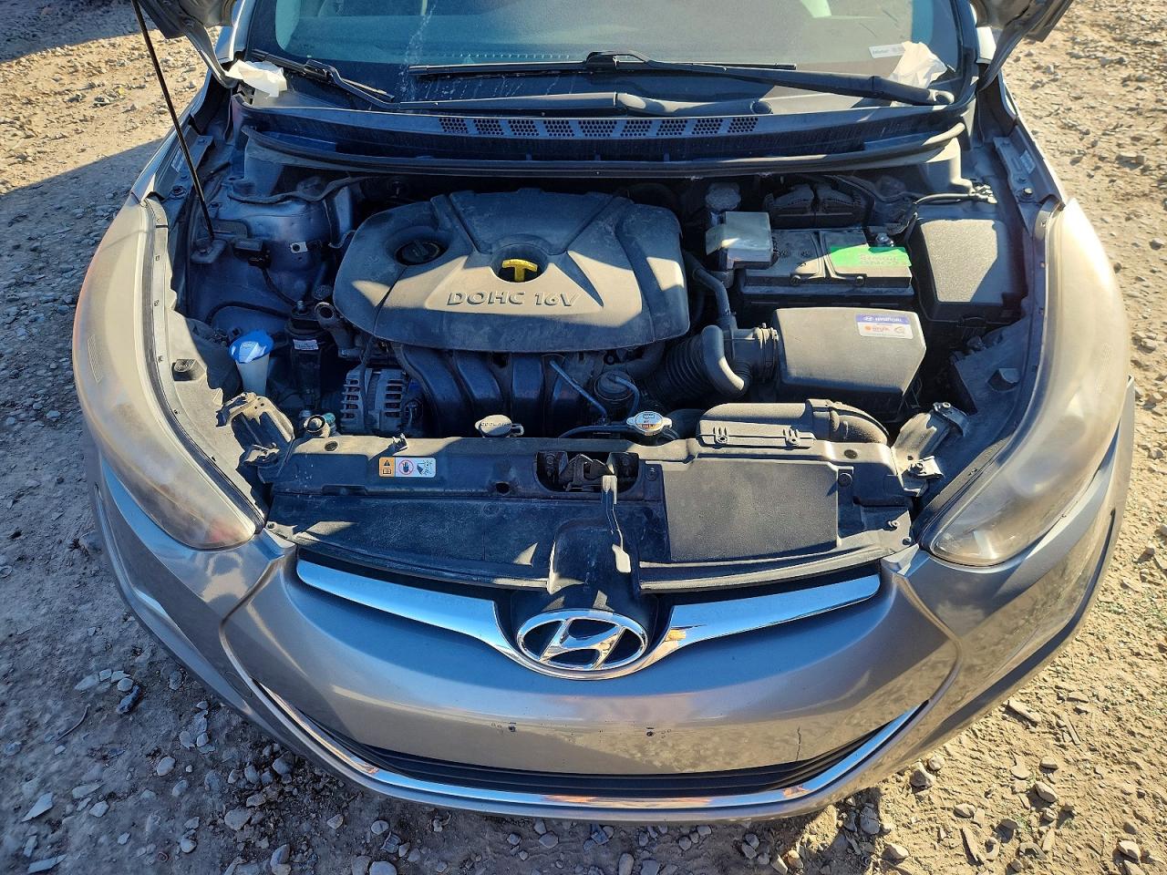 2015 HYUNDAI ELANTRA SE photo 11