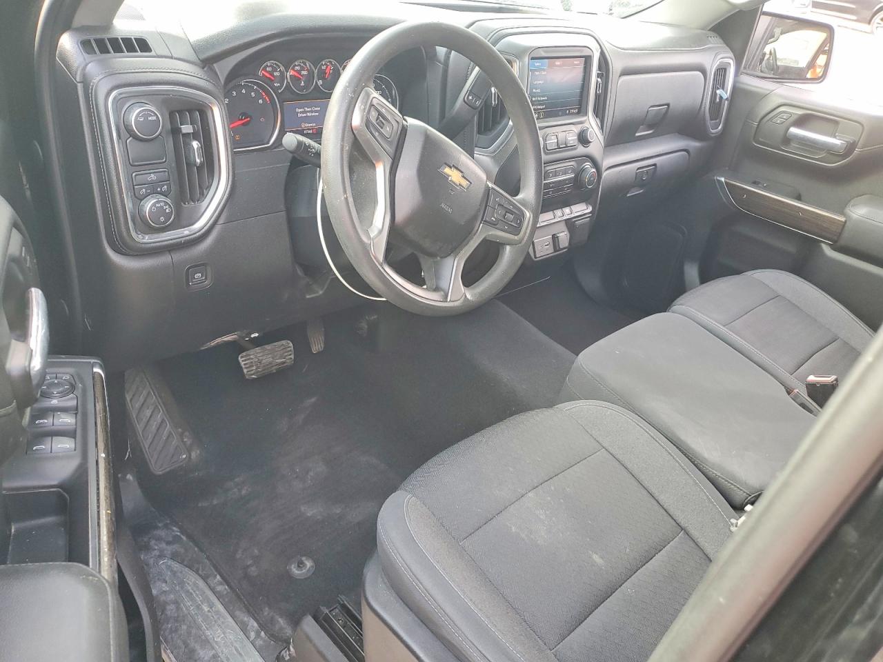 2020 CHEVROLET SILVERADO C1500 LT photo 22