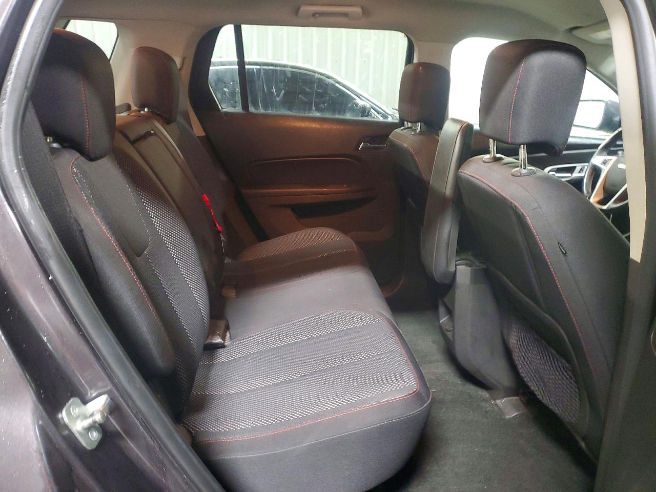 2015 GMC TERRAIN SLE photo 10