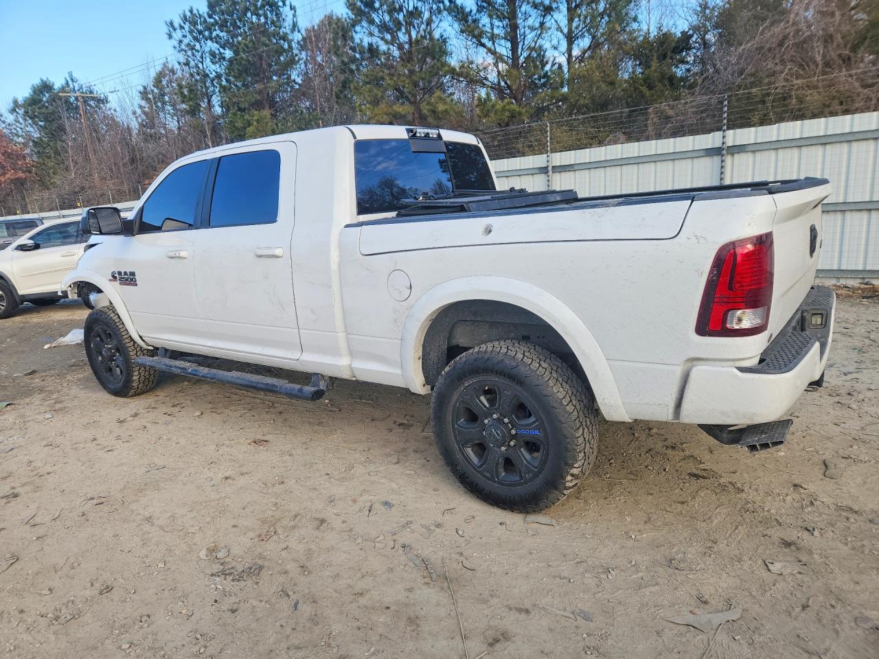 2018 RAM 2500 LARAMIE photo 3