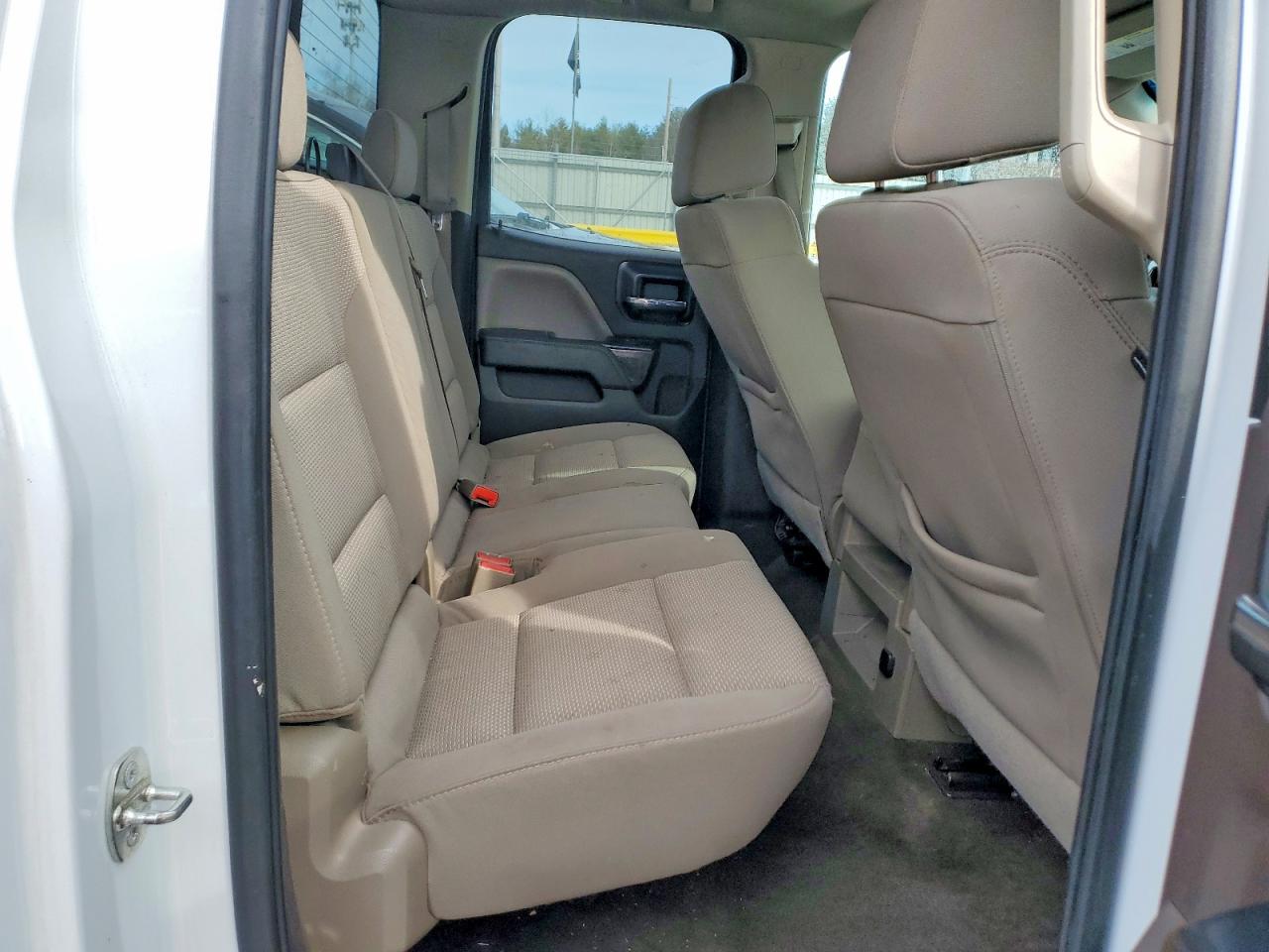 2016 CHEVROLET SILVERADO K1500 LT photo 10
