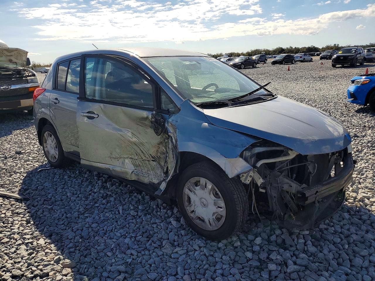2011 NISSAN VERSA 1.8 S photo 7