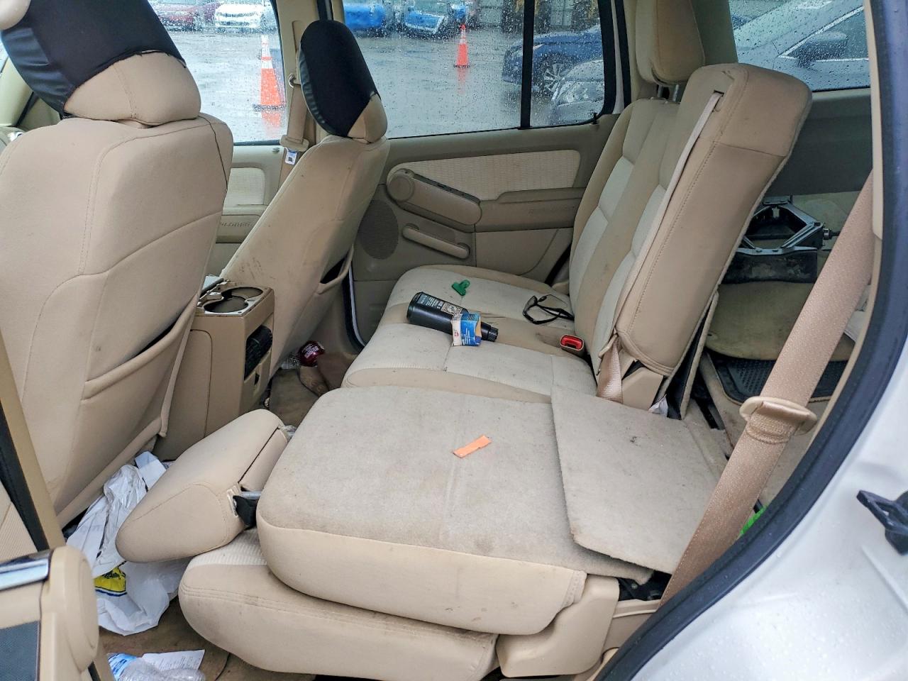 2010 FORD EXPLORER XLT photo 31