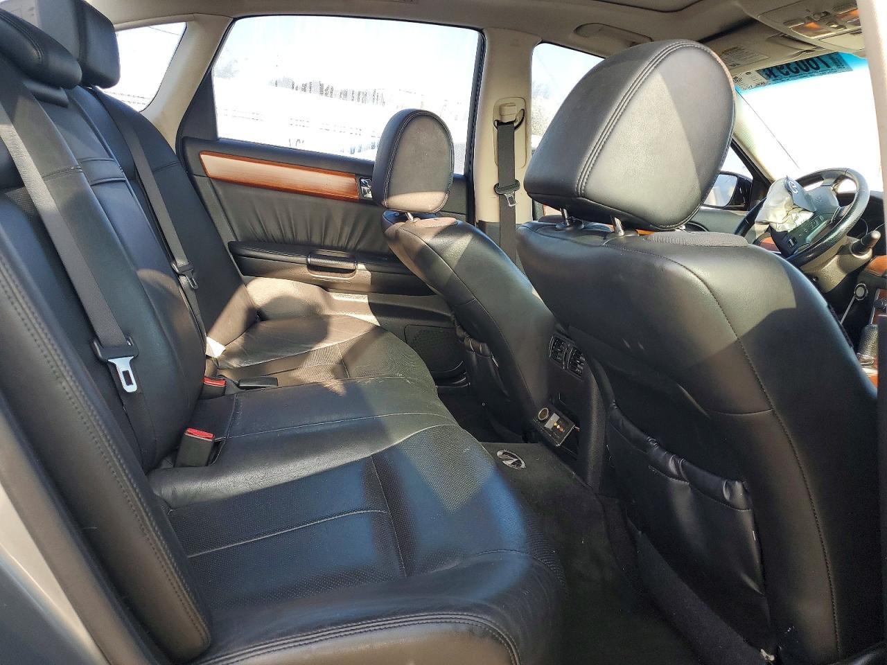 2006 INFINITI M35 BASE photo 10