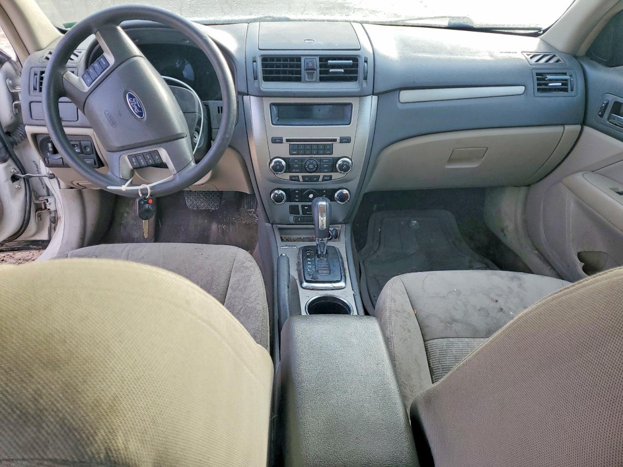 2010 FORD FUSION SE photo 15