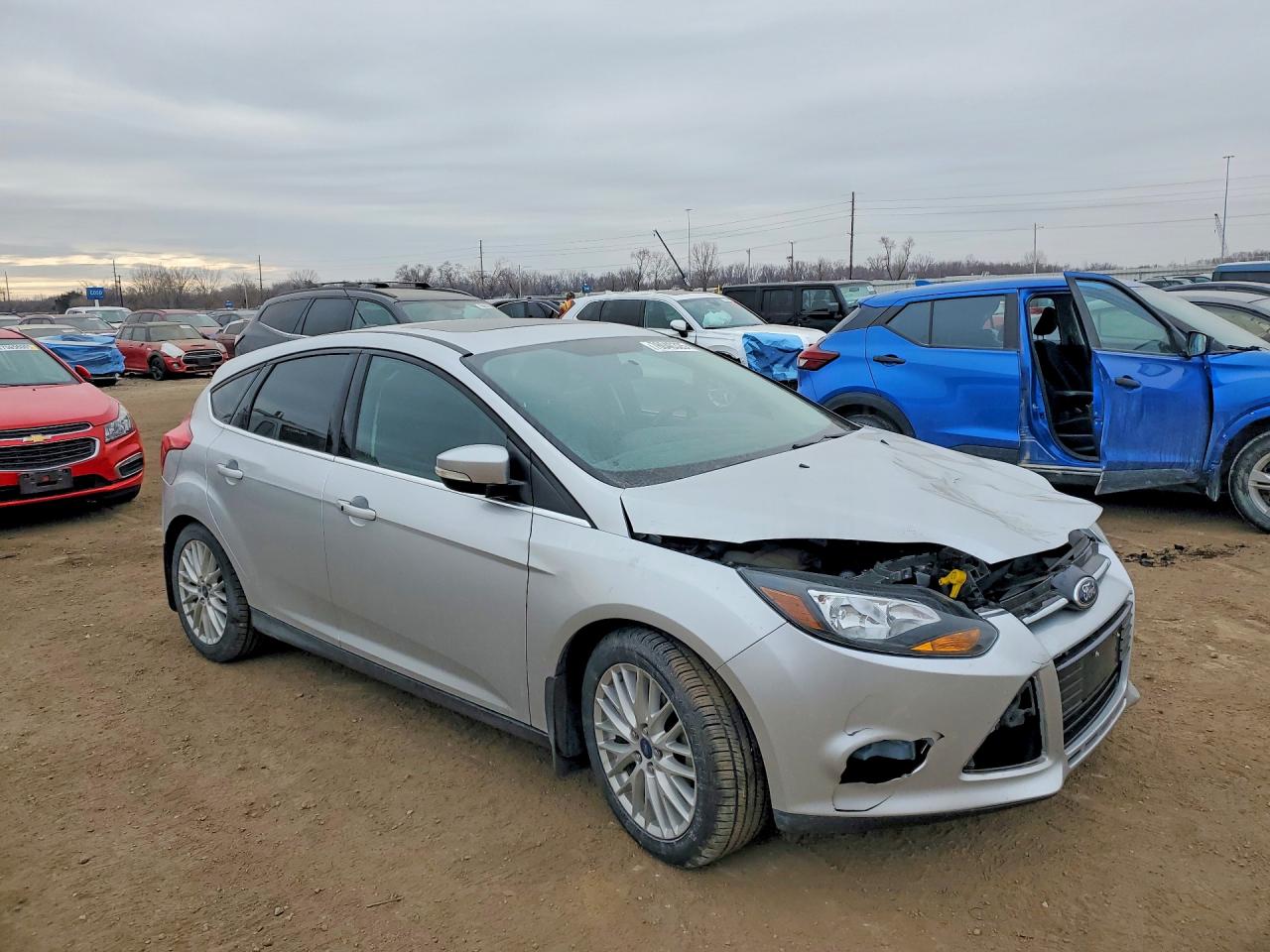 2014 FORD FOCUS TITANIUM photo 4