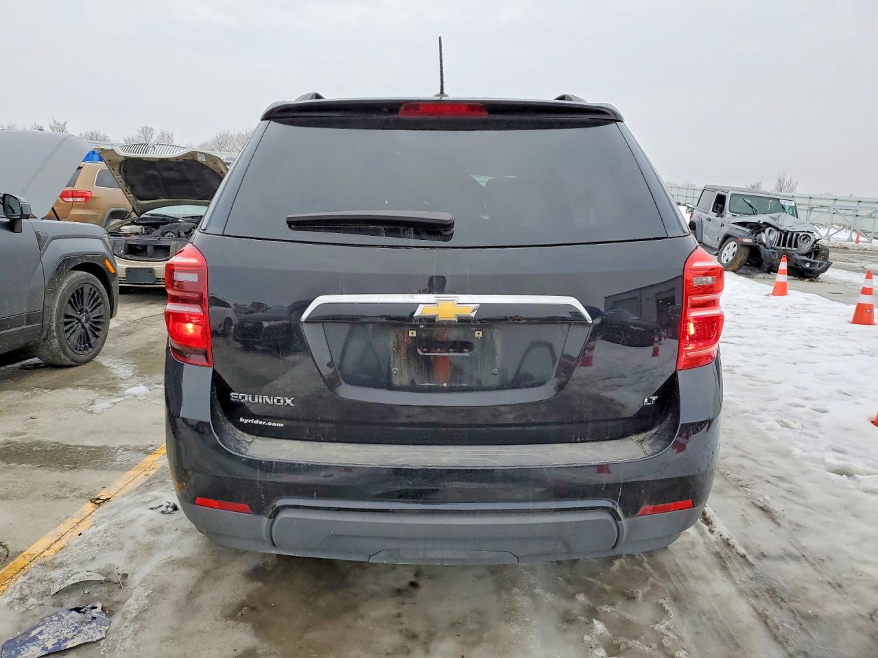 2017 CHEVROLET EQUINOX LT photo 16